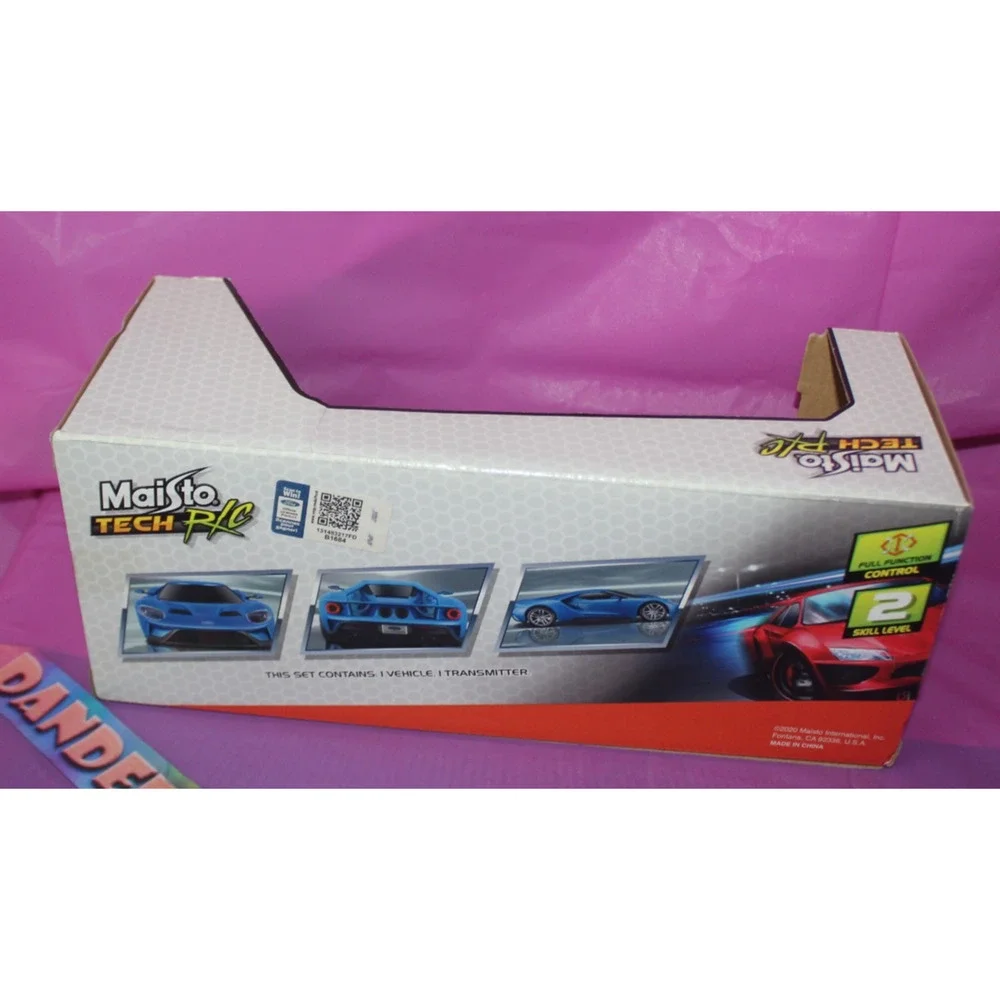 Maisto Tech R/C Ford Shelby Mustang GT350 1:24 Street Series 2020 Toy Vehicle